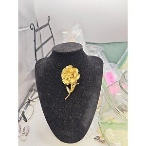 Brooch/pin Gold Tone A.b. Stone Signed  Art Art Twice Floral